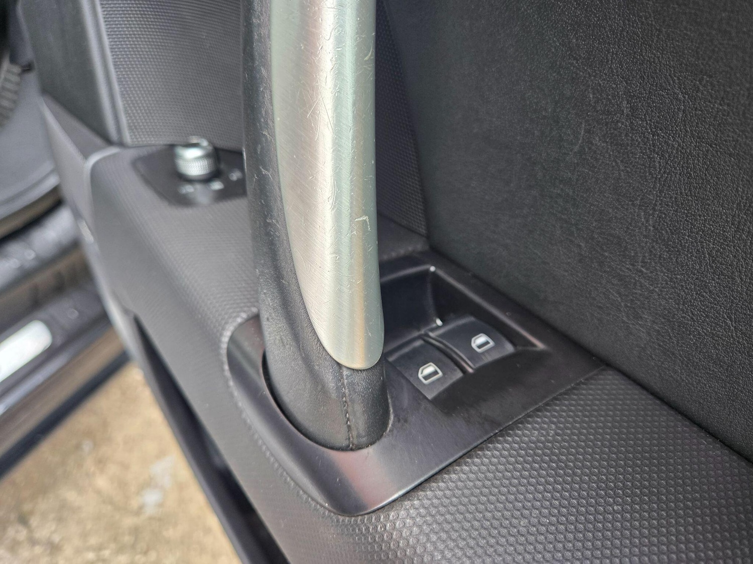 Used Audi TT 2011 for sale - 77279398: Photo 16