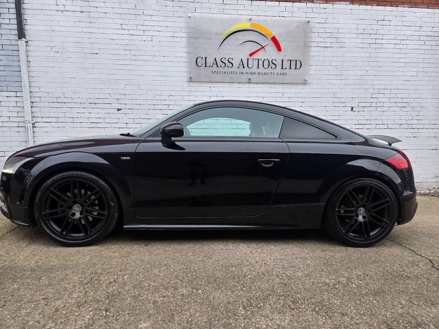 Used Audi TT 2011 for sale - 77279398: Photo 8