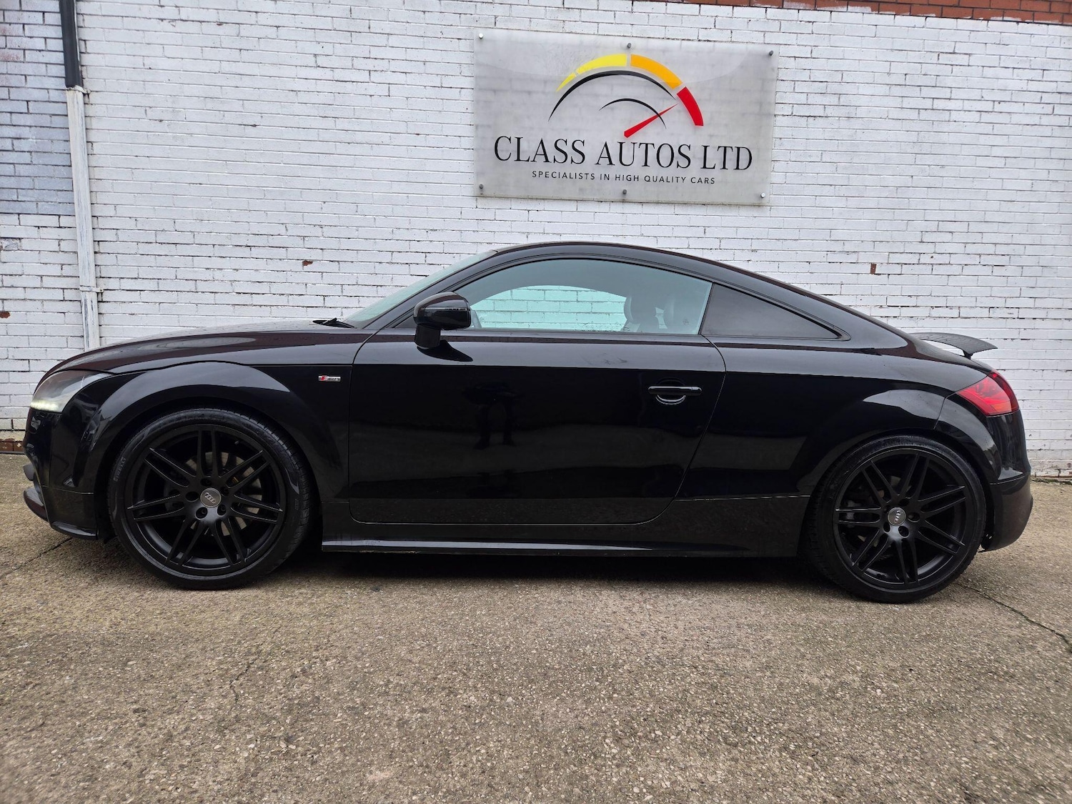 Used Audi TT 2011 for sale - 77279398: Photo 9