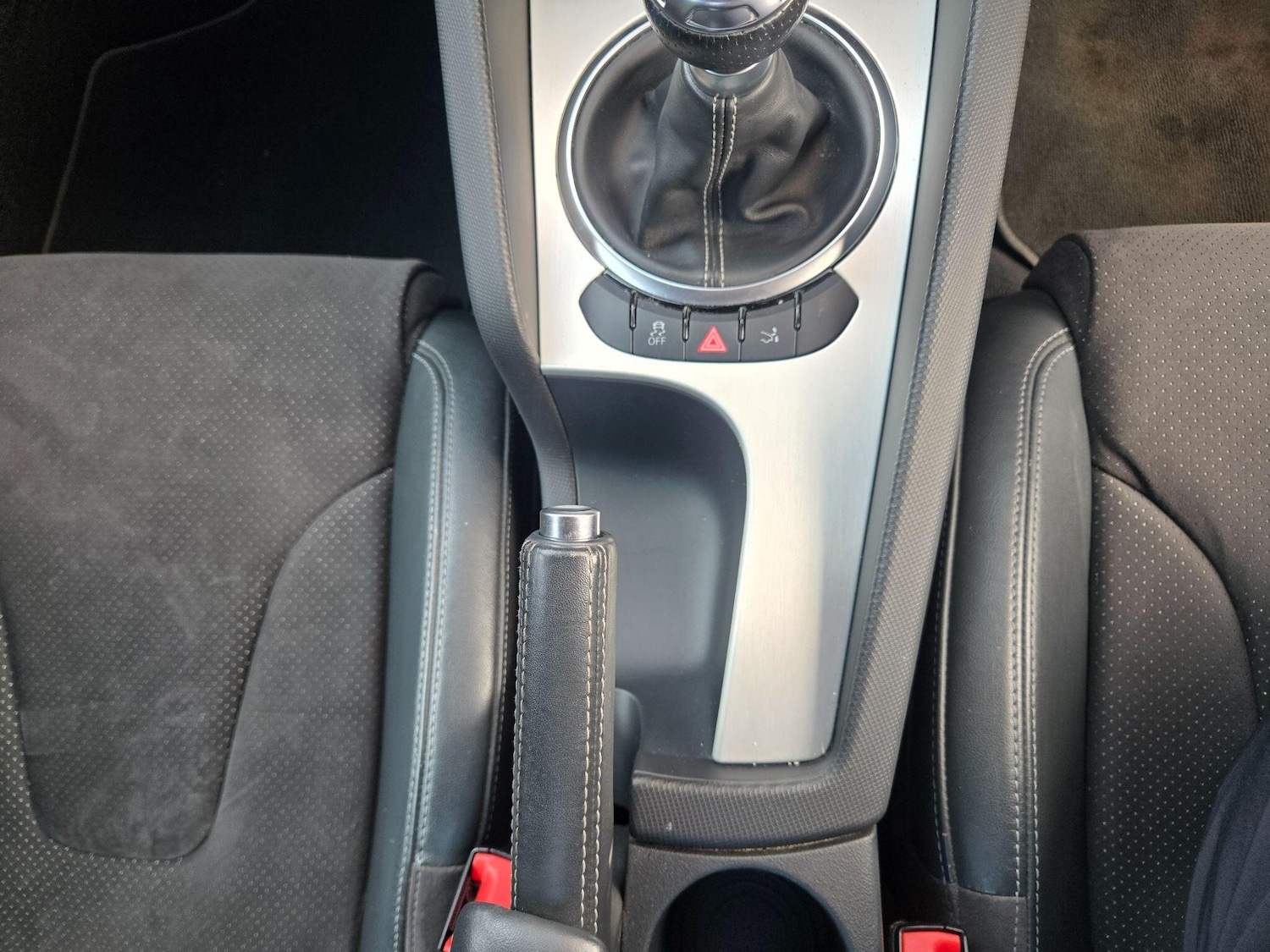 Used Audi TT 2011 for sale - 78148218: Photo 14