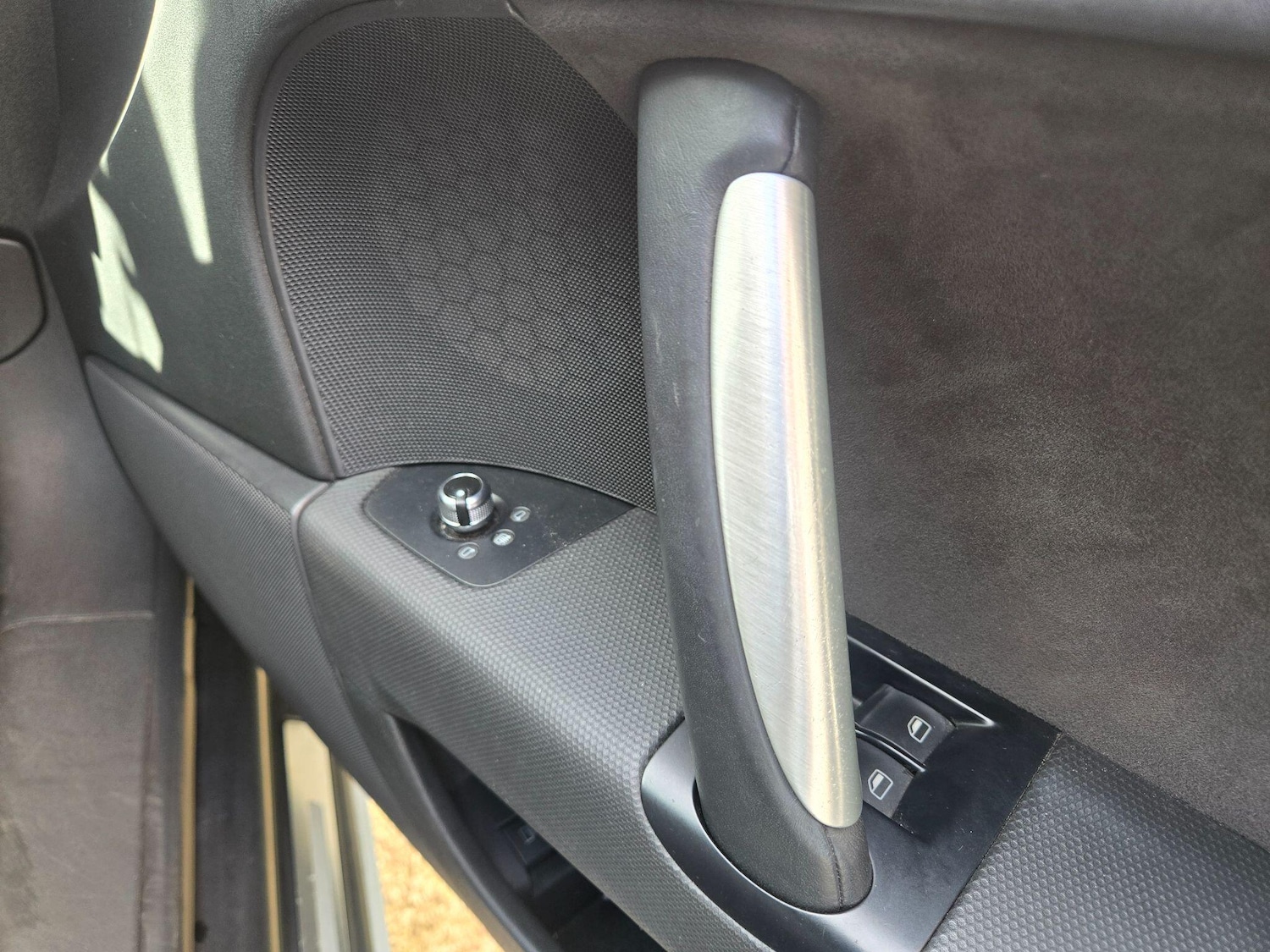 Used Audi TT 2011 for sale - 78148218: Photo 24