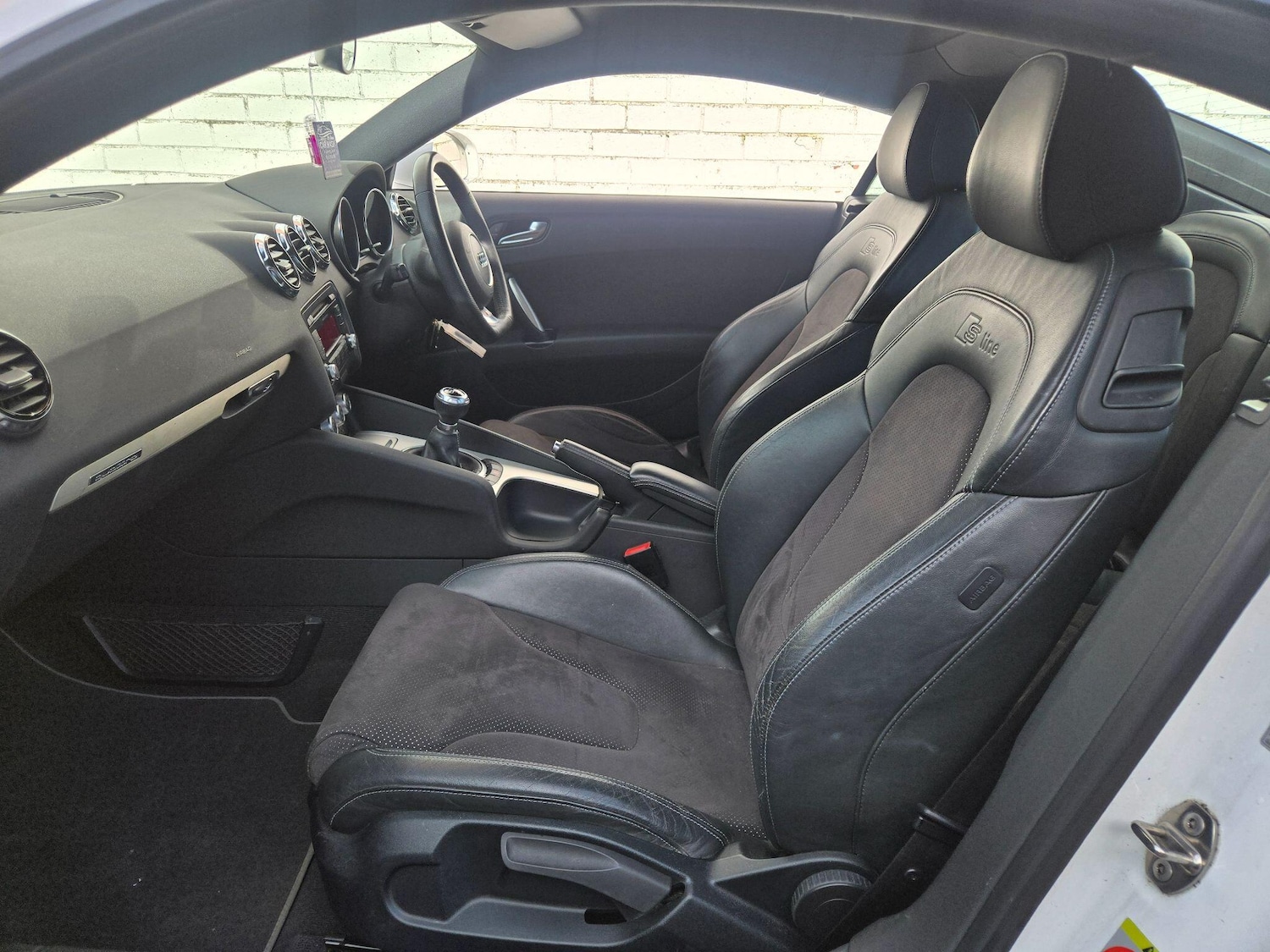 Used Audi TT 2011 for sale - 78148218: Photo 27