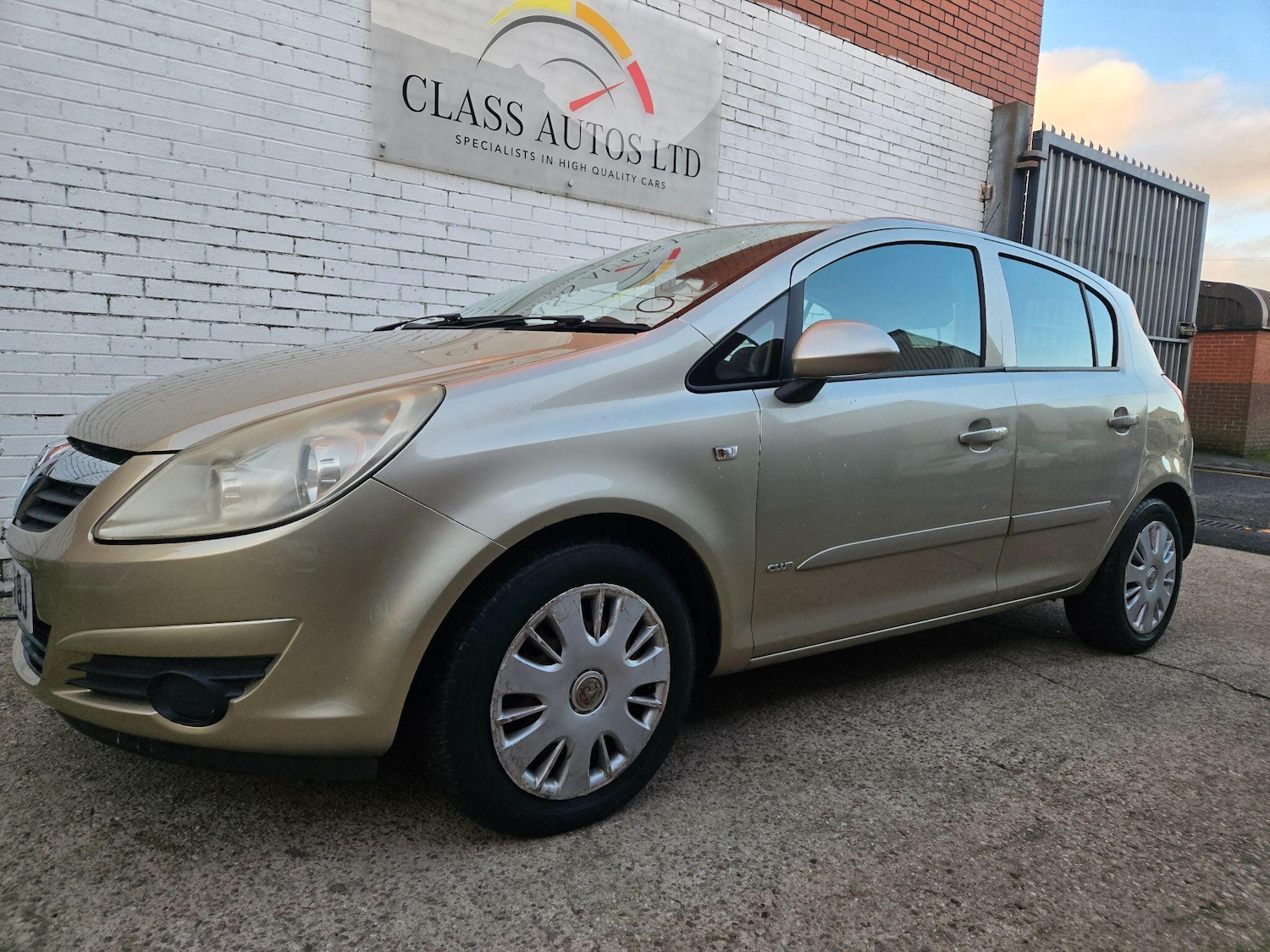 Used Vauxhall Corsa 2007 for sale - 76994385: Photo 3