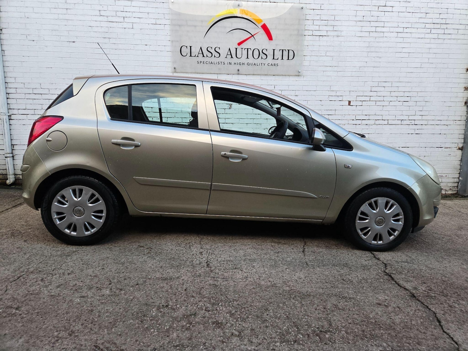 Used Vauxhall Corsa 2007 for sale - 76994385: Photo 8