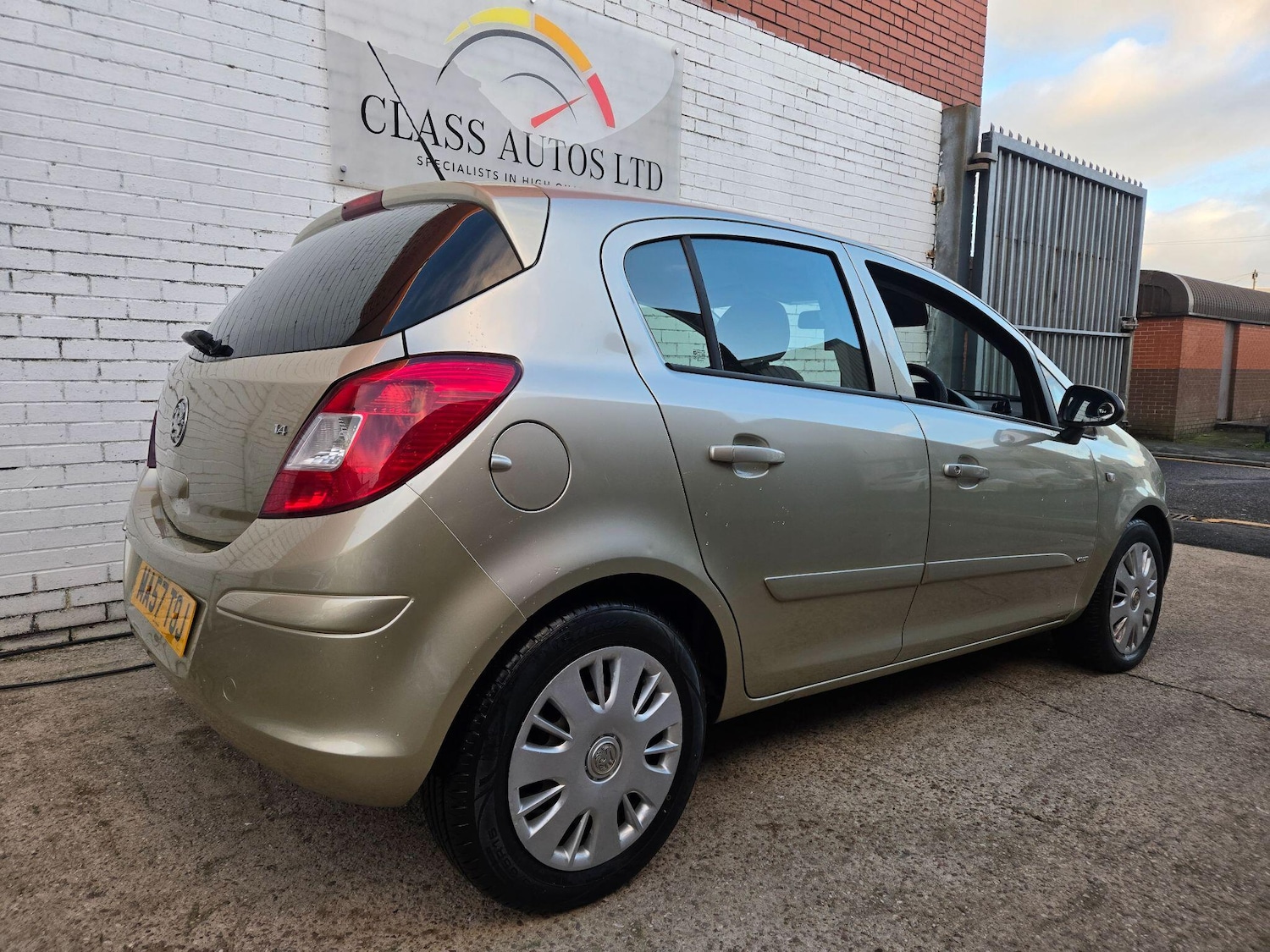 Used Vauxhall Corsa 2007 for sale - 76994385: Photo 9