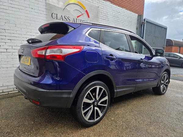 Used Nissan Qashqai 2015 for sale - 76336078: Photo 11