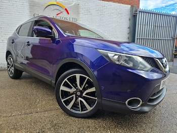 2015 (15) - 1.6 dCi Tekna 5dr Xtronic