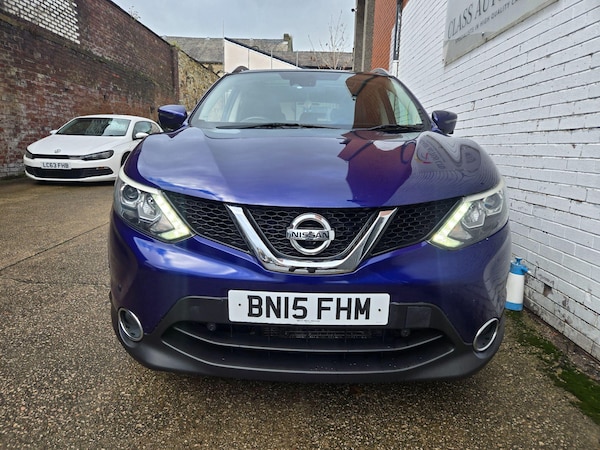 Used Nissan Qashqai 2015 for sale - 76336078: Photo 2