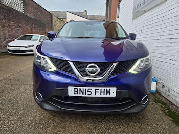 Used Nissan Qashqai 2015 for sale - 76336078: Photo 2