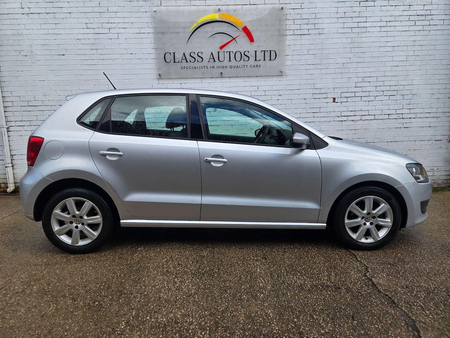 Used Volkswagen Polo 2011 for sale - 76991483: Photo 10