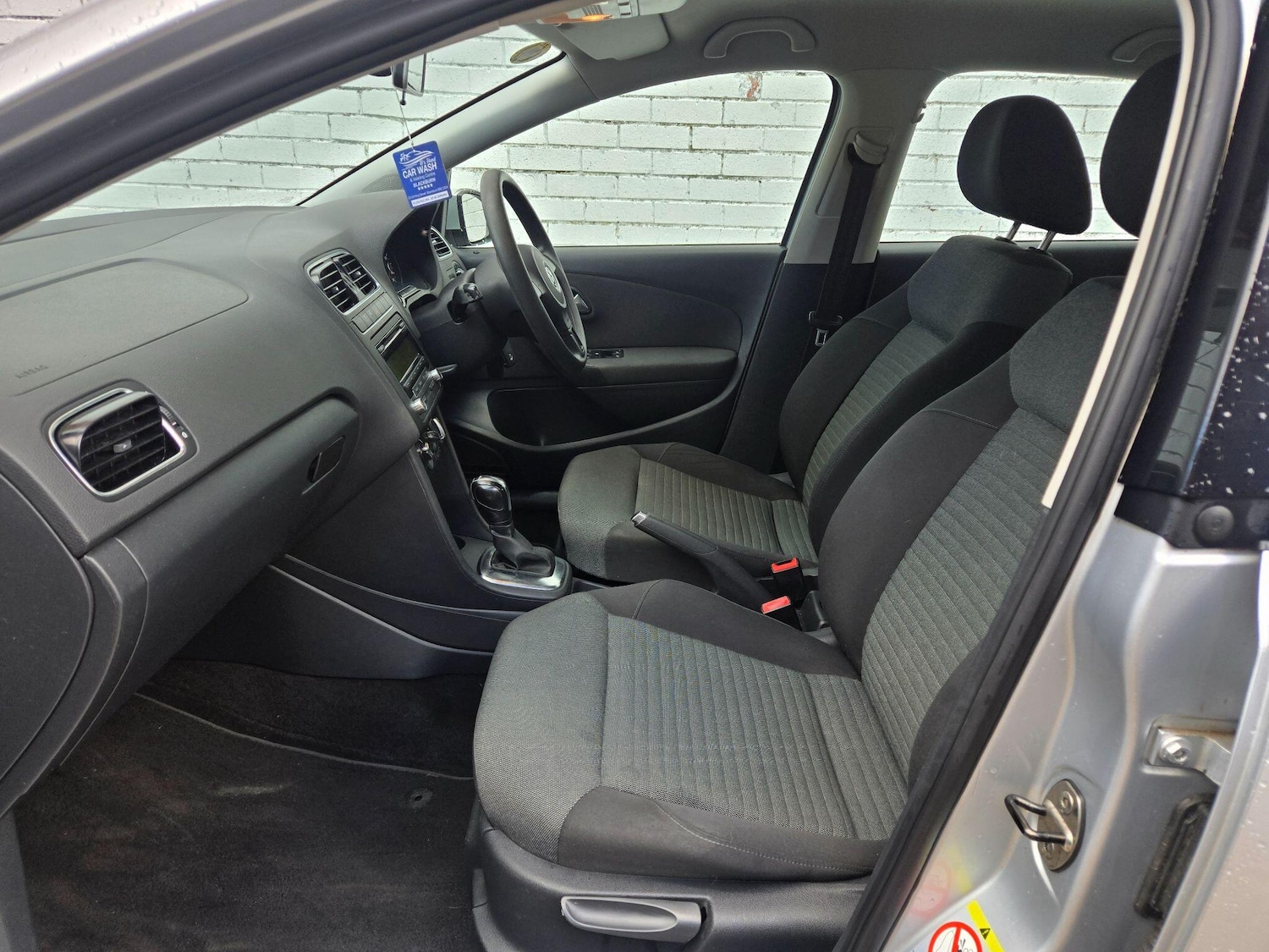 Used Volkswagen Polo 2011 for sale - 76991483: Photo 33