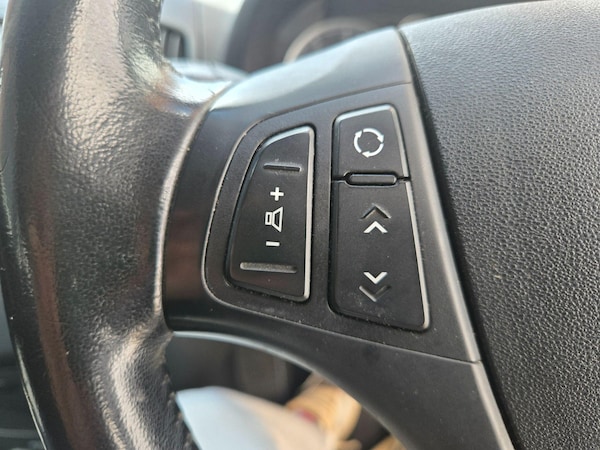 Used Hyundai i30 2011 for sale - 75532566: Photo 21