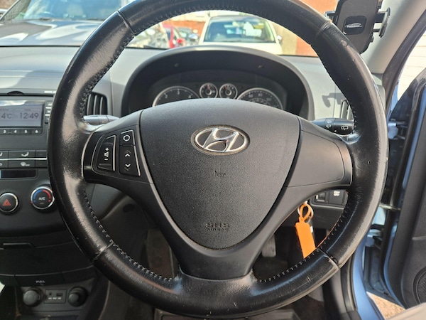 Used Hyundai i30 2011 for sale - 75532566: Photo 30