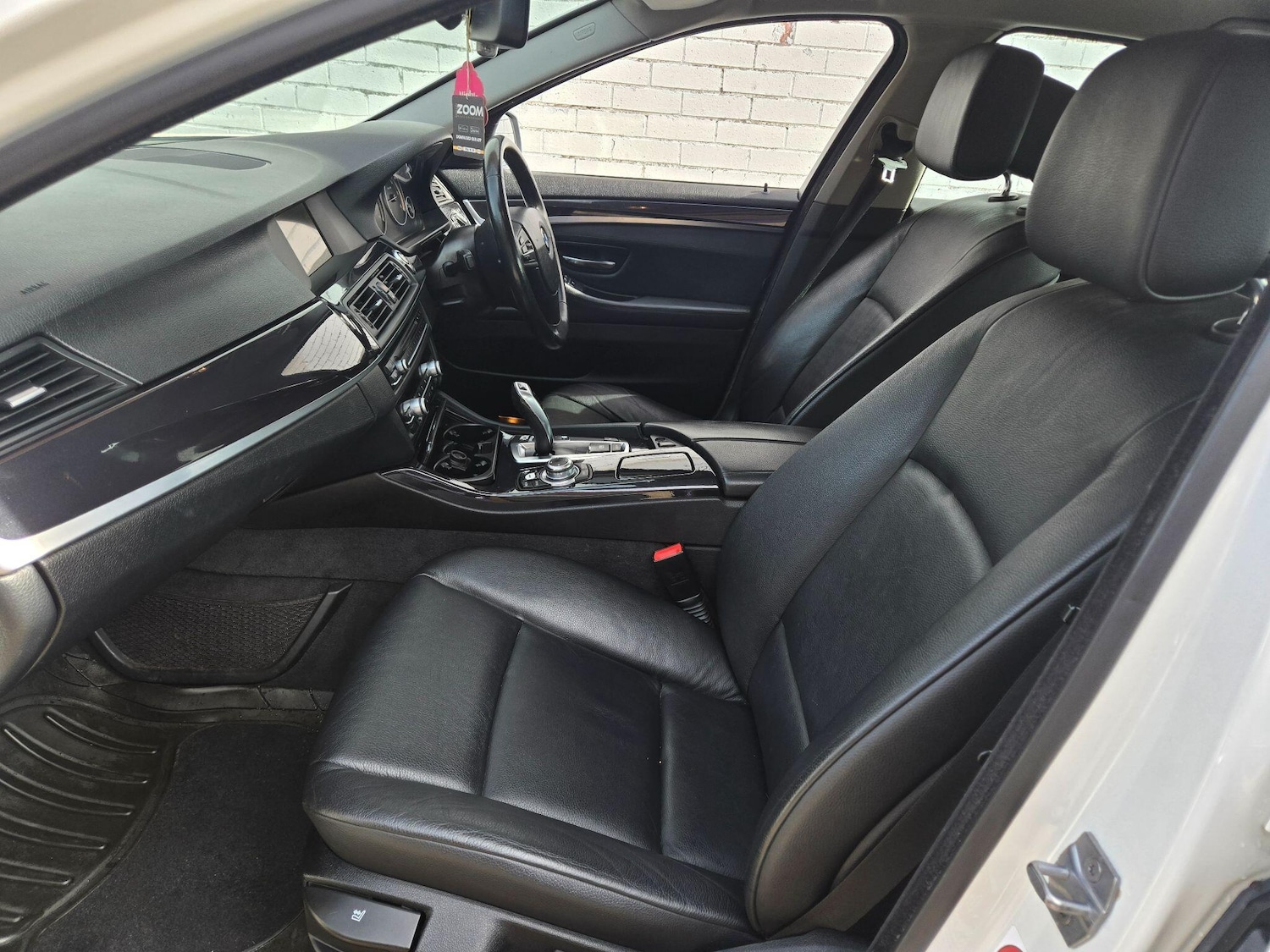 Vehicle 29