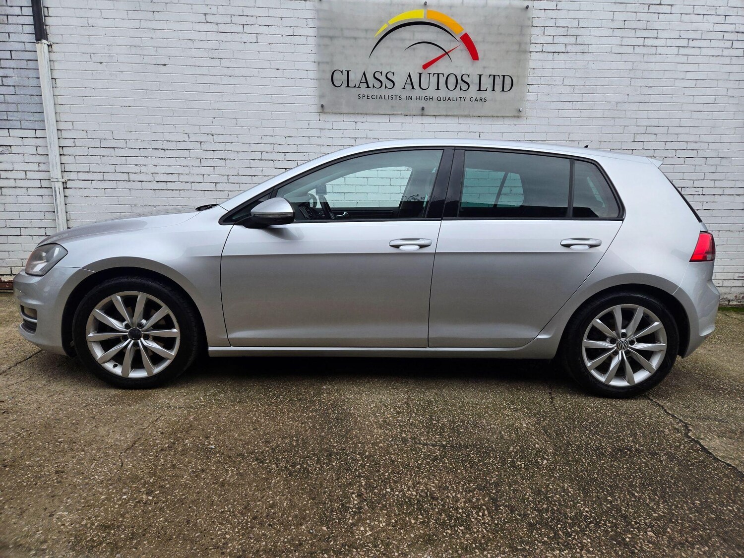 Used Volkswagen Golf 2013 for sale - 76485145: Photo 7