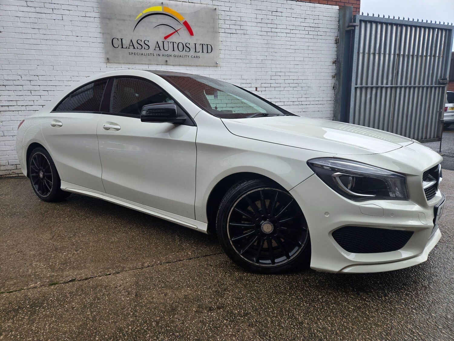 Used Mercedes-Benz CLA 2014 for sale - 75914883: Photo 32