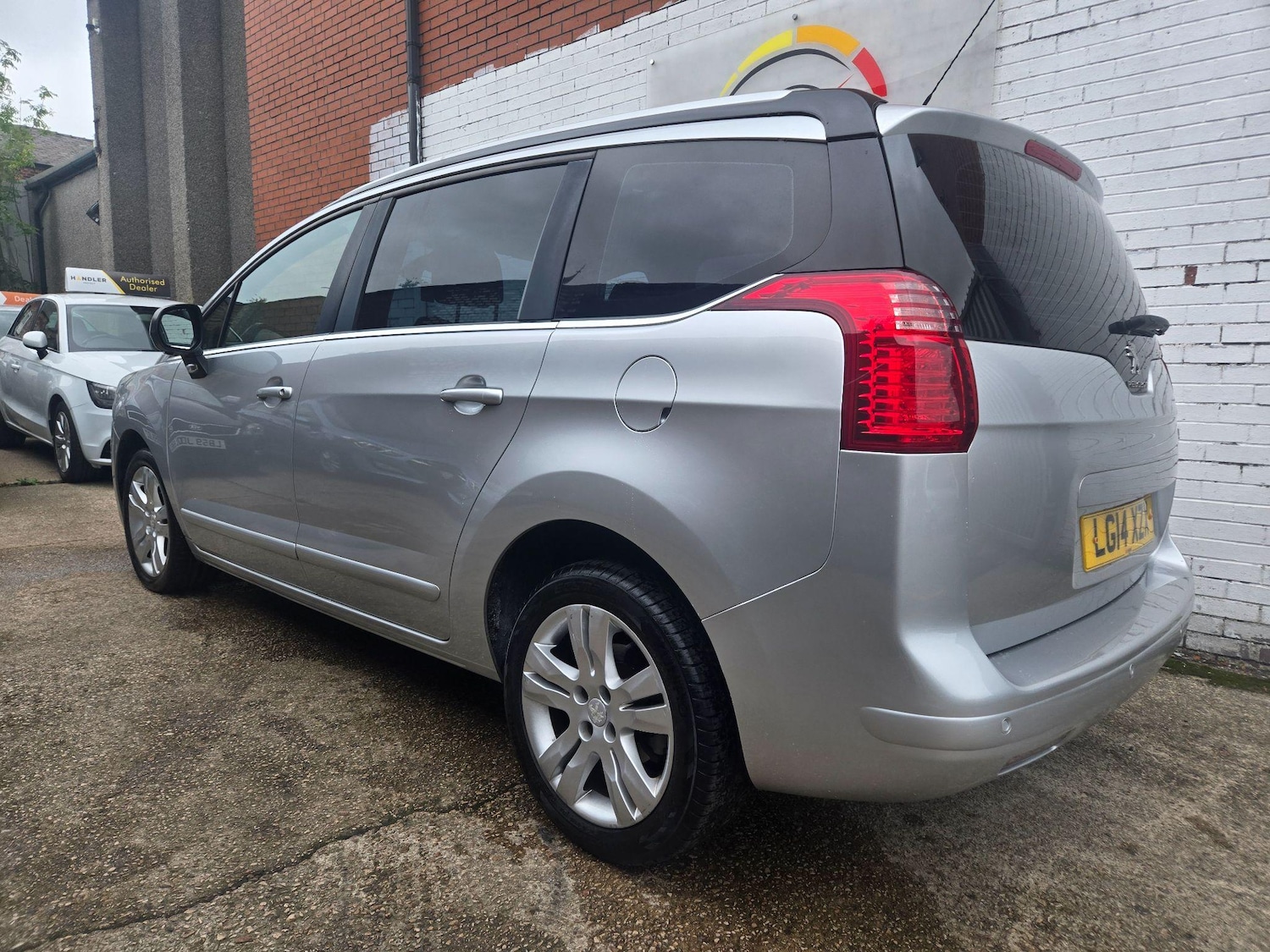 Vehicle 5