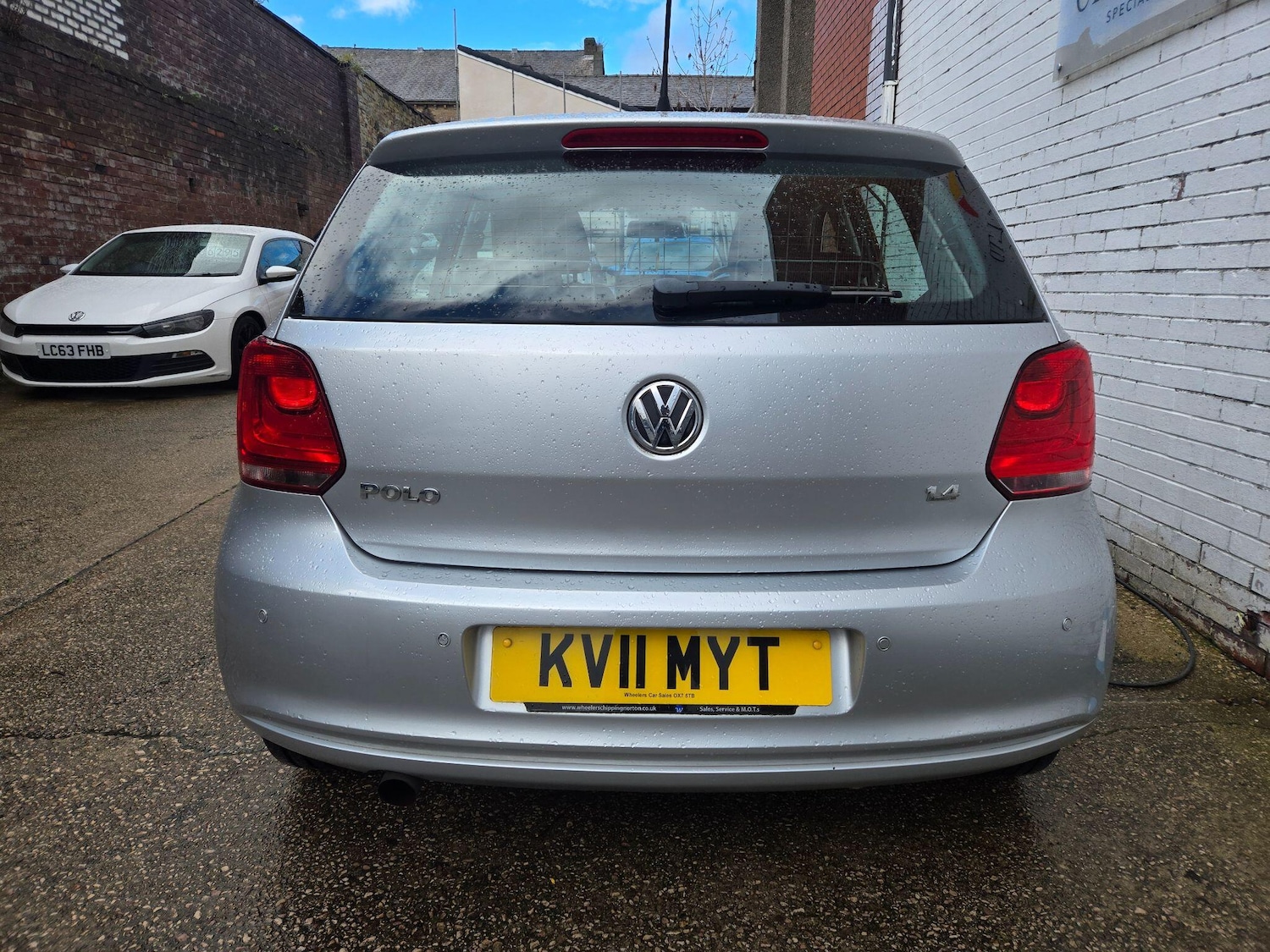 Used Volkswagen Polo 2011 for sale - 76349202: Photo 8