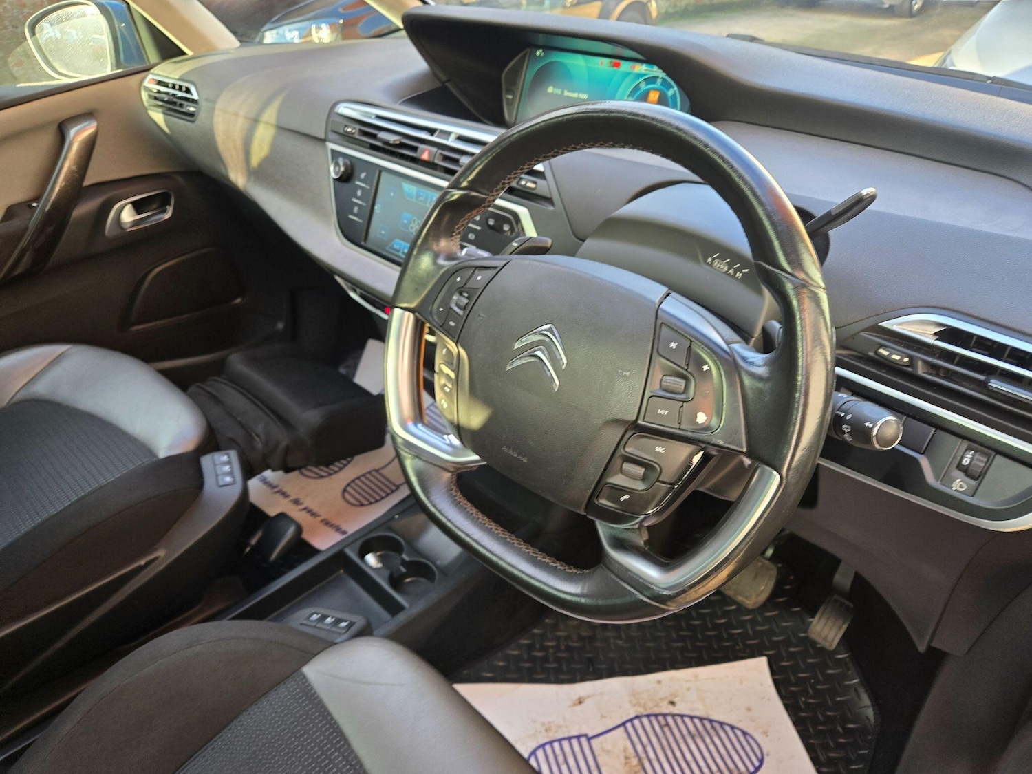 Used Citroen C4 Grand Picasso 2014 for sale - 77050131: Photo 8