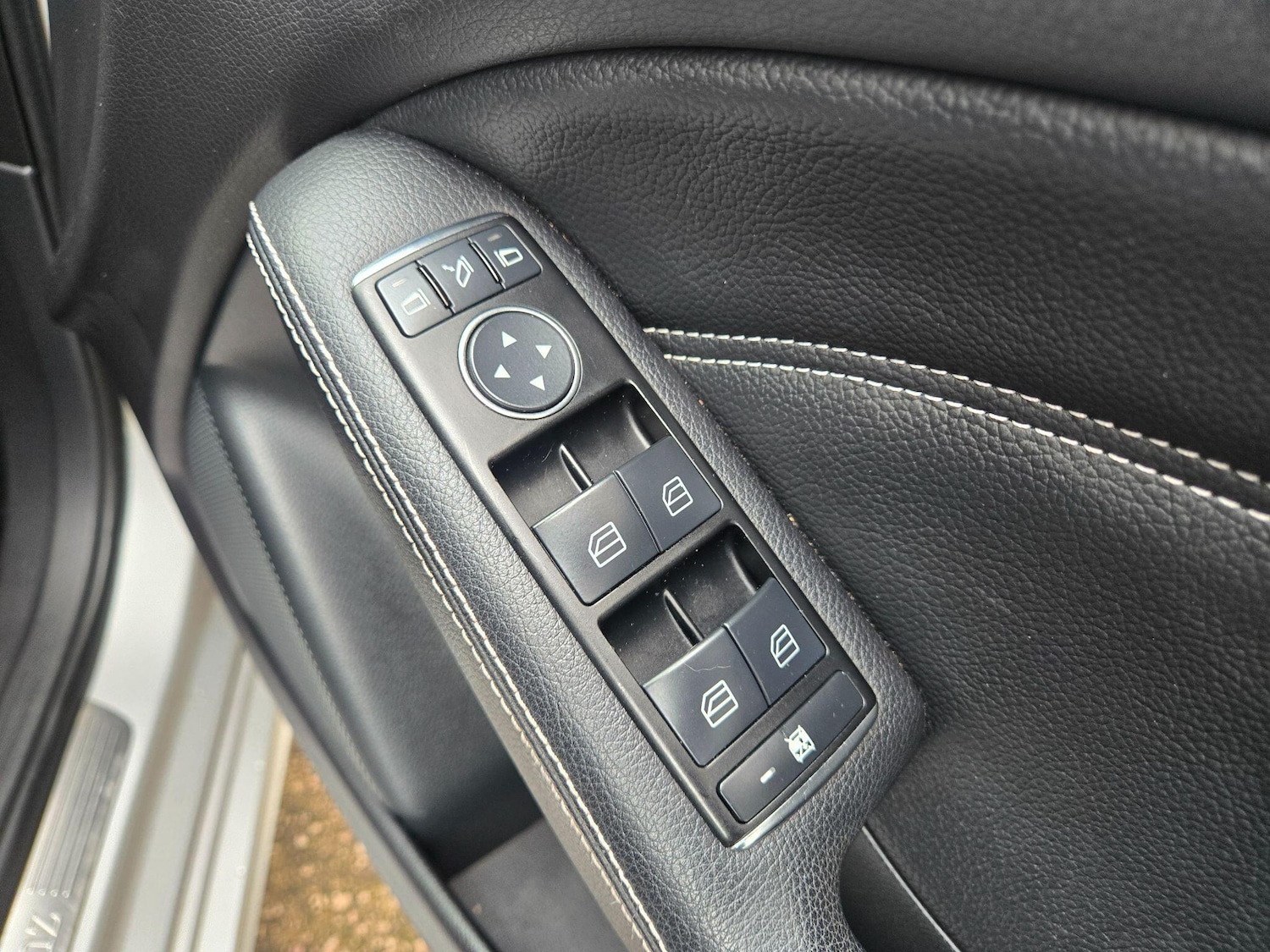 Used Mercedes-Benz B Class 2012 for sale - 76457949: Photo 19