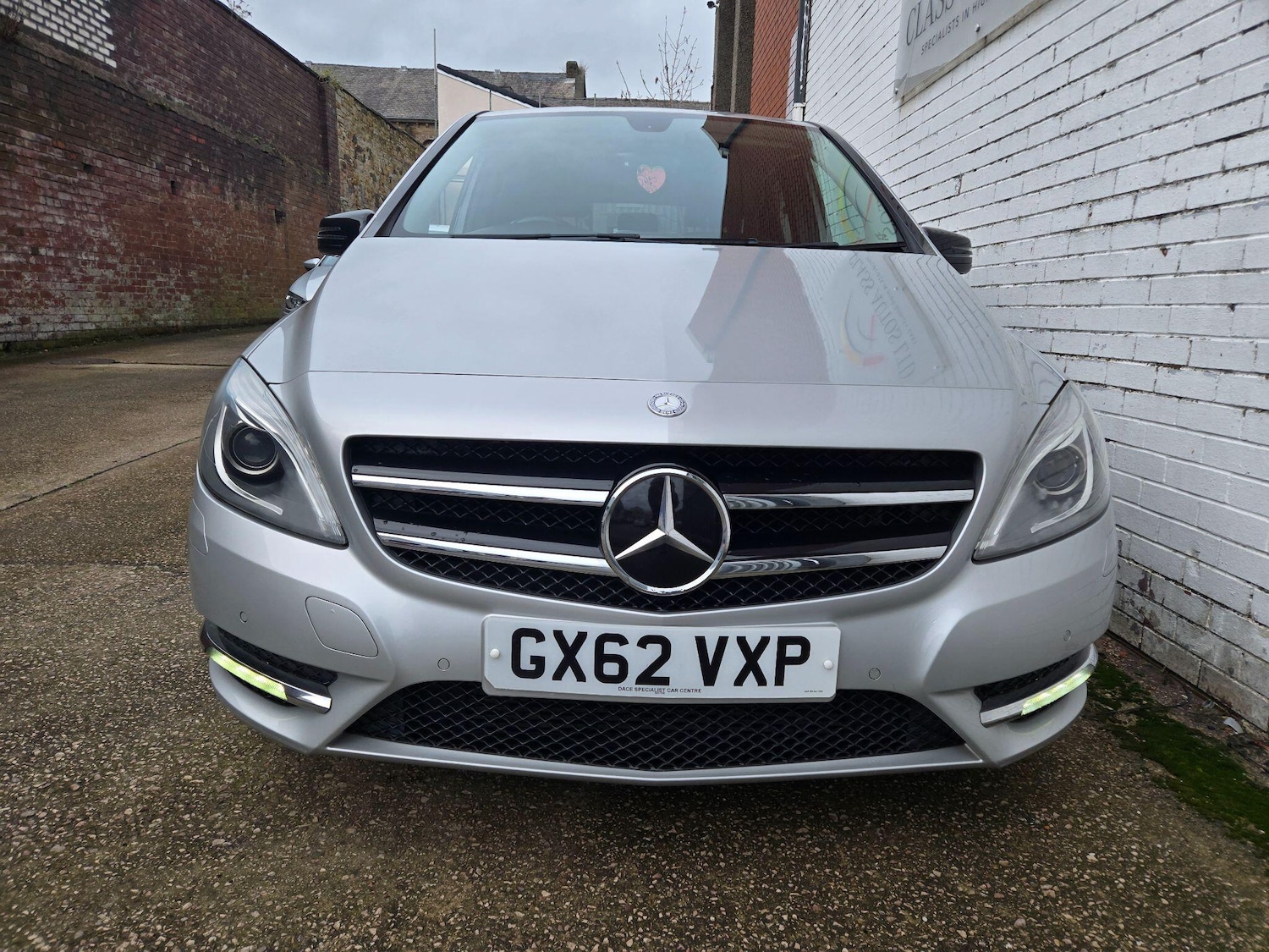 Used Mercedes-Benz B Class 2012 for sale - 76457949: Photo 2