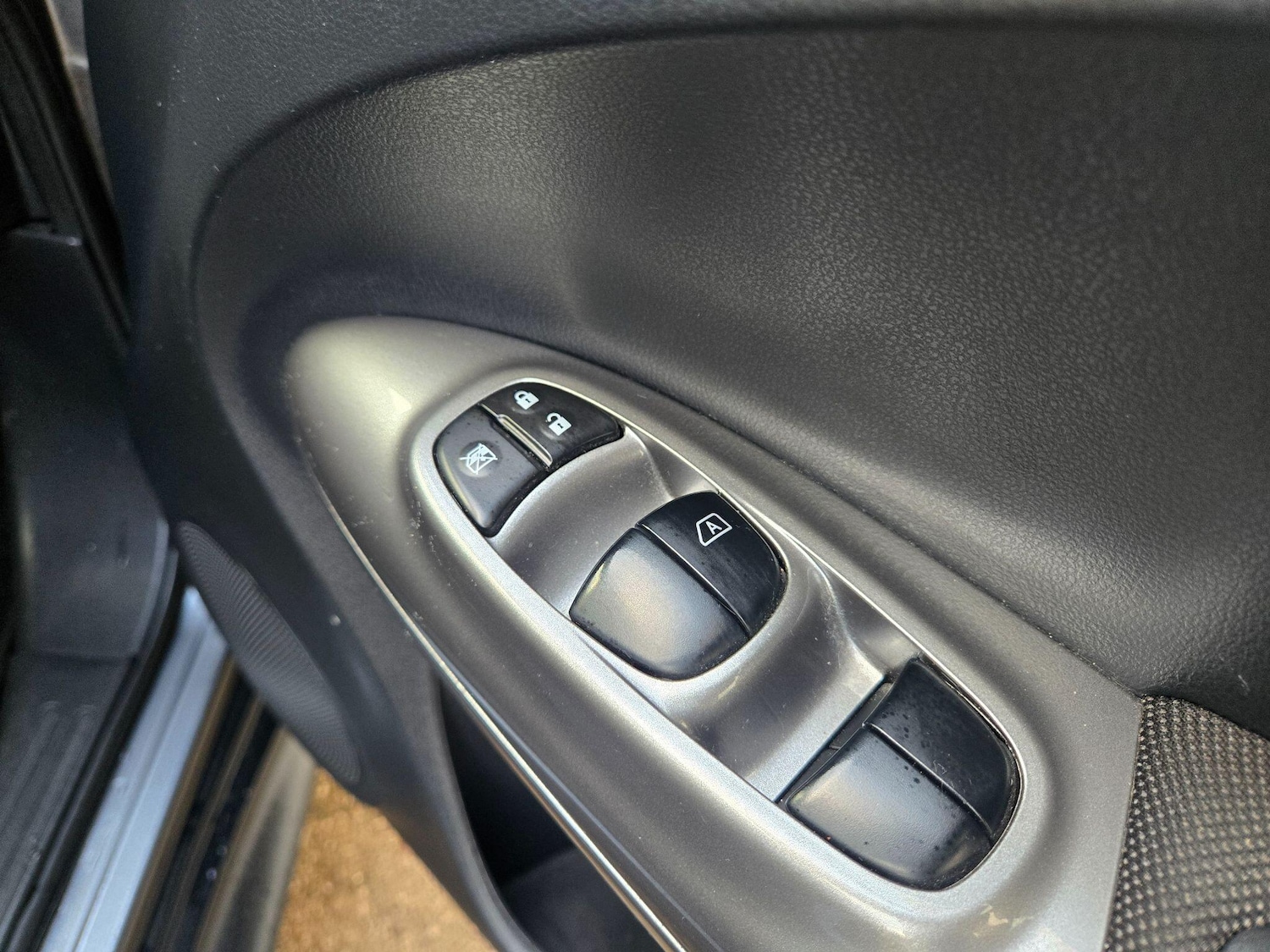 Used Nissan Juke 2013 for sale - 77238121: Photo 20