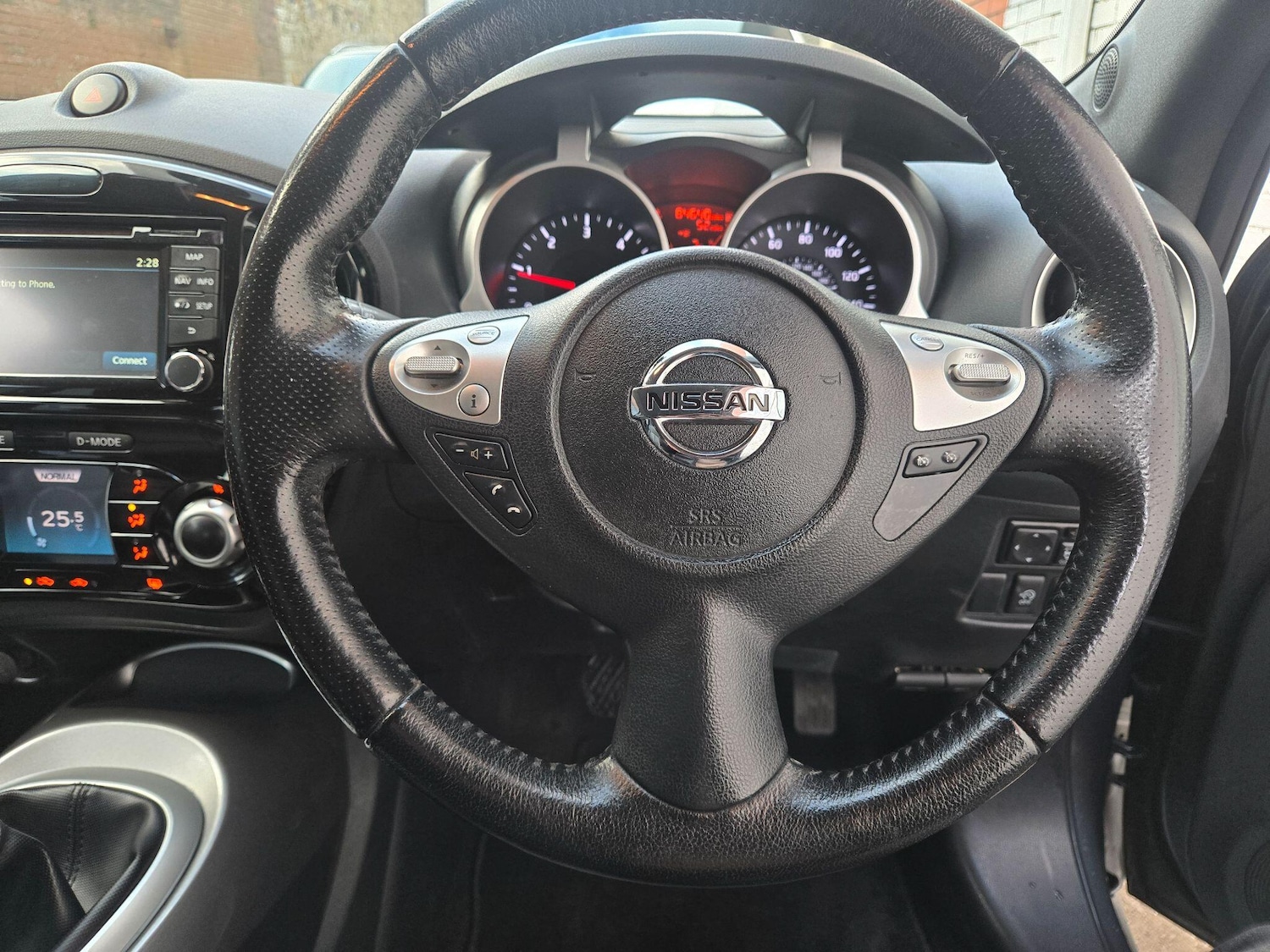 Used Nissan Juke 2013 for sale - 77238121: Photo 28
