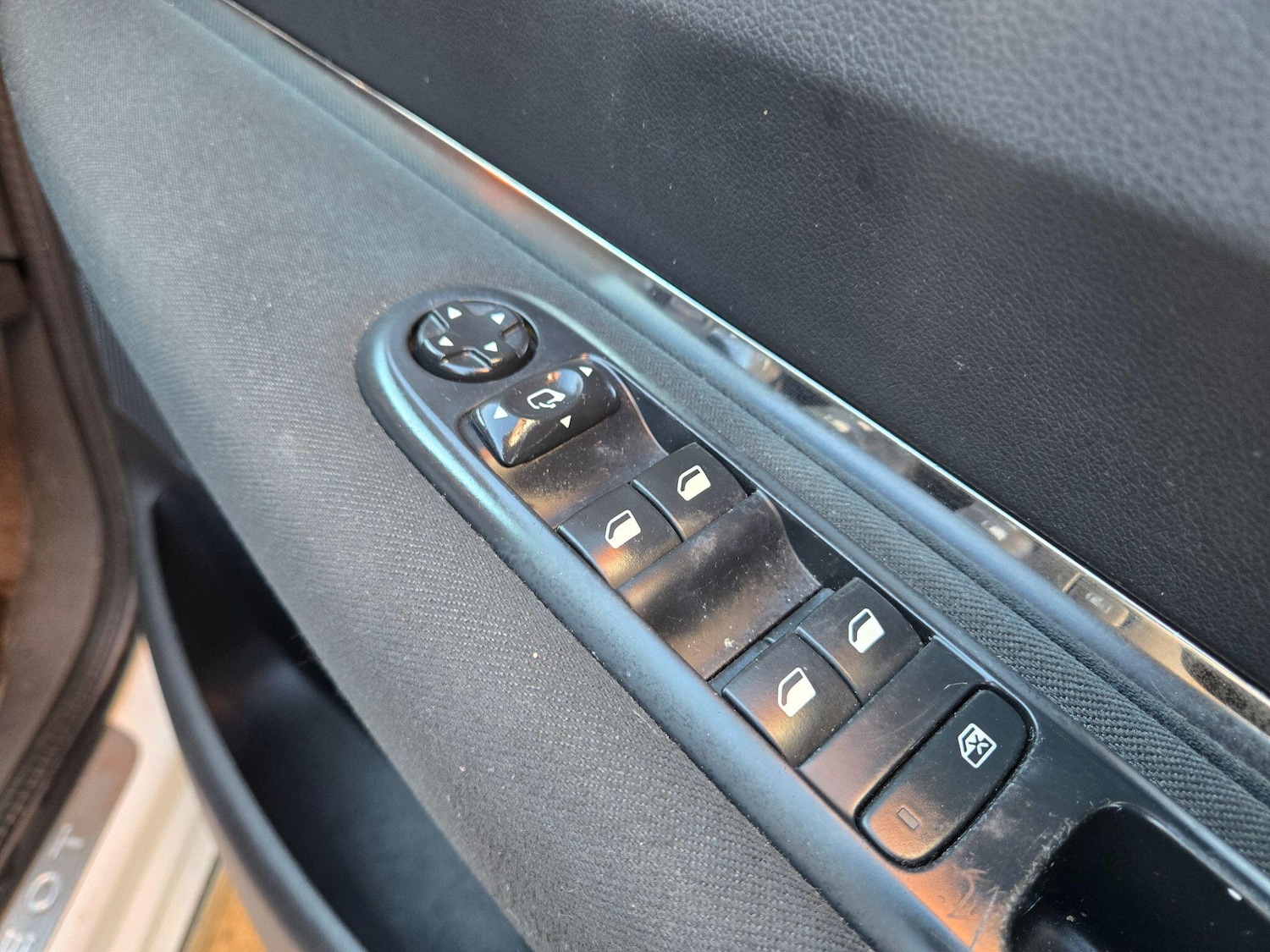 Used Peugeot 3008 for sale - 77753762: Photo 22