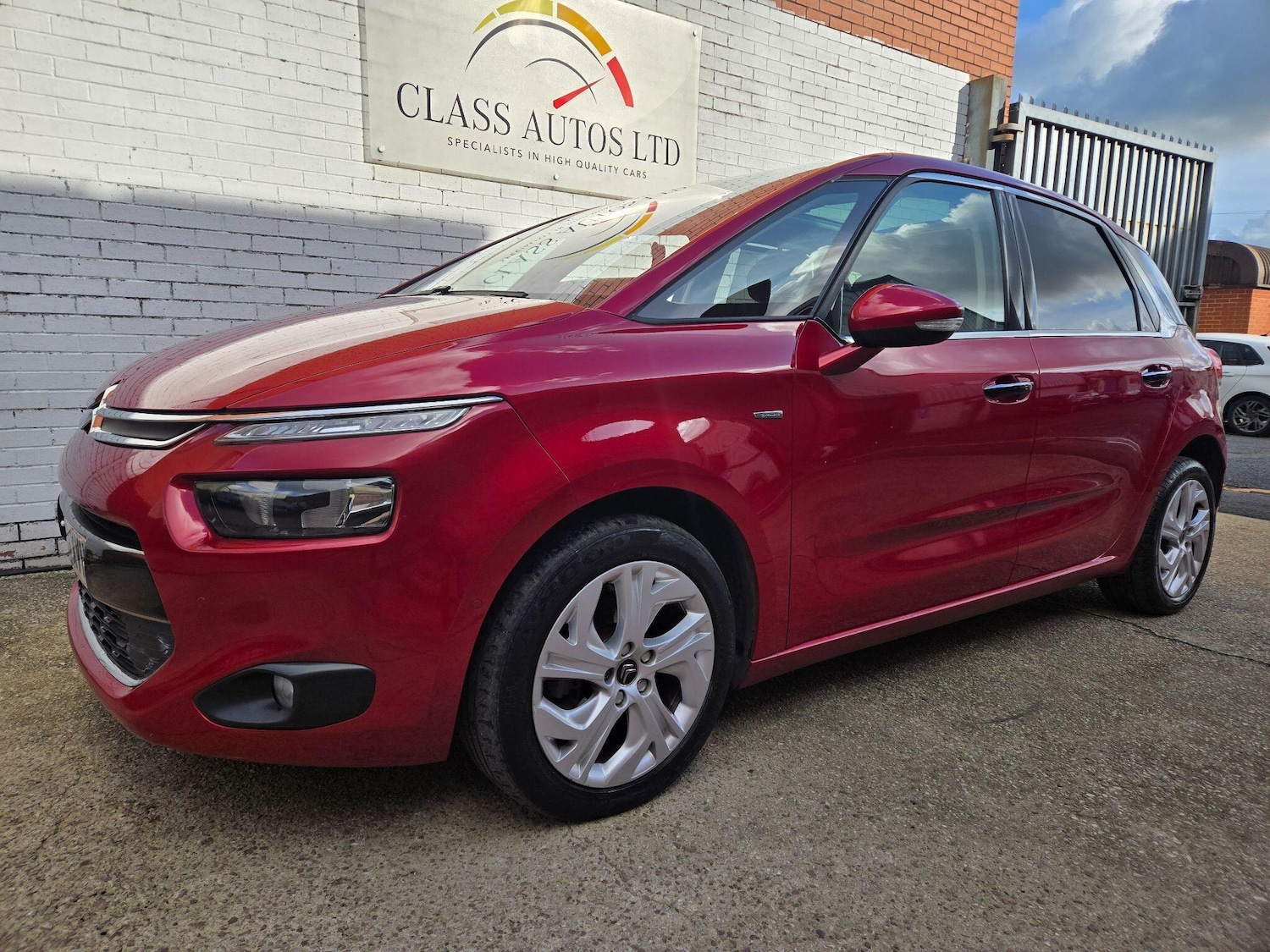 Used Citroen C4 Picasso 2013 for sale - 76408546: Photo 8