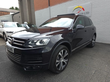 Used Volkswagen Touareg 2014 for sale - 79062620: Photo