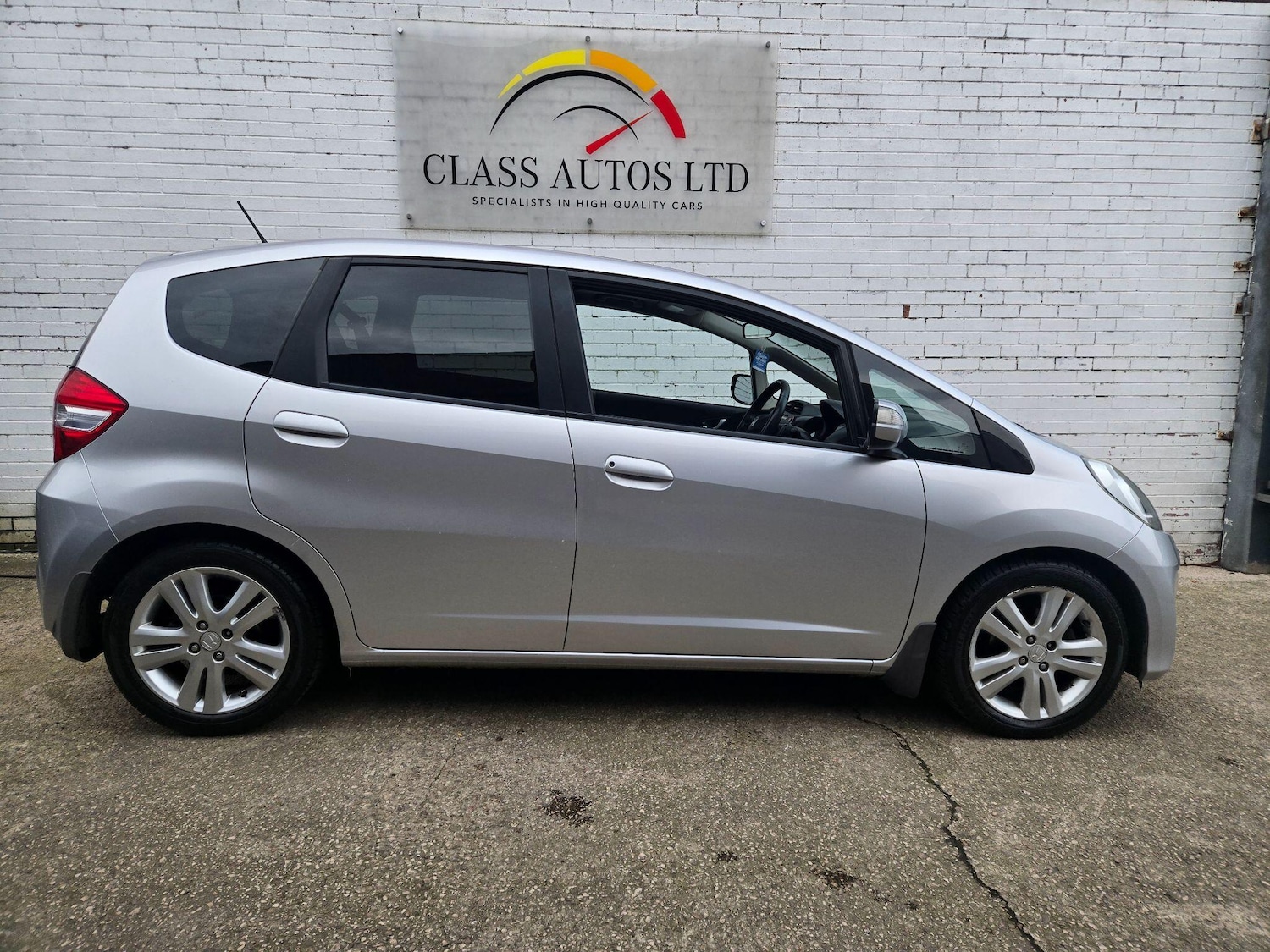 Used Honda Jazz 2012 for sale - 77769535: Photo 10