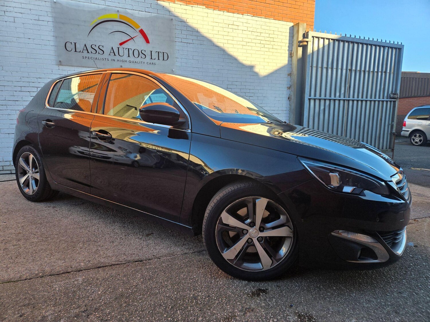 Used Peugeot 308 2015 for sale - 76645957: Photo 33