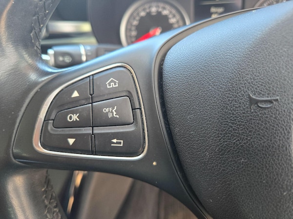 Used Mercedes-Benz C-Class 2015 for sale - 75600210: Photo 20