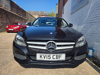 Used Mercedes-Benz C-Class 2015 for sale - 75600210: Photo