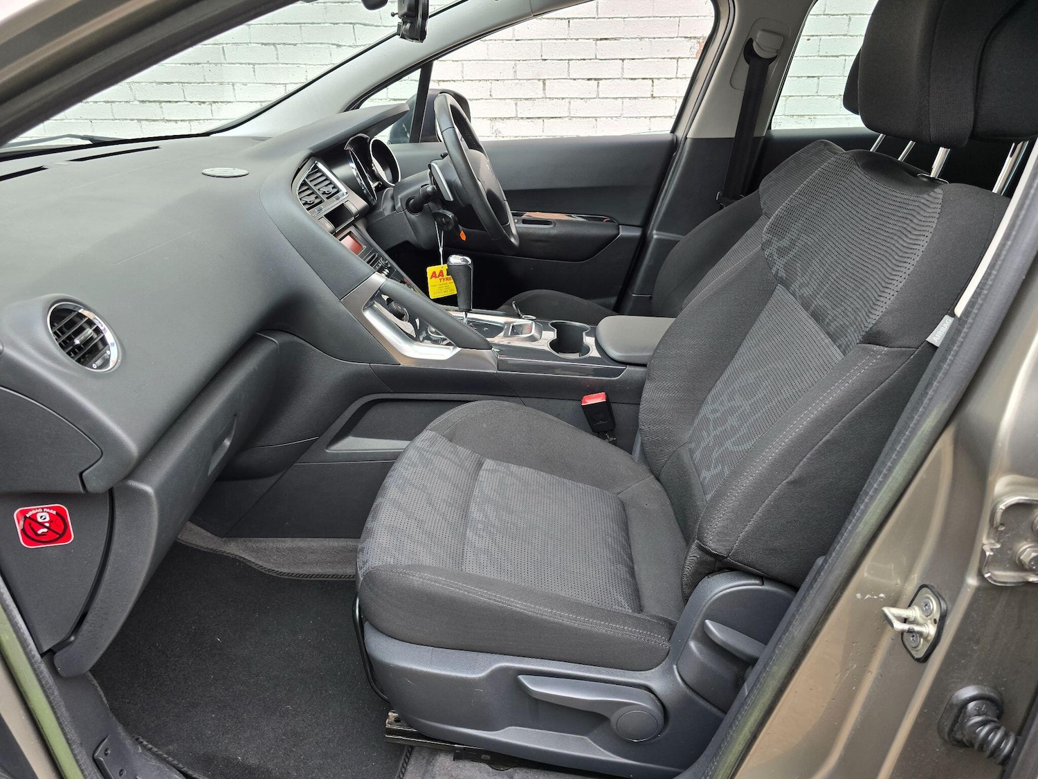 Used Peugeot 3008 2011 for sale - 76499045: Photo 24