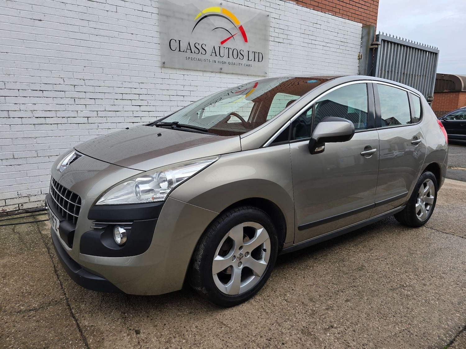 Used Peugeot 3008 2011 for sale - 76499045: Photo 8