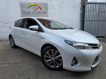 Toyota Auris feature image