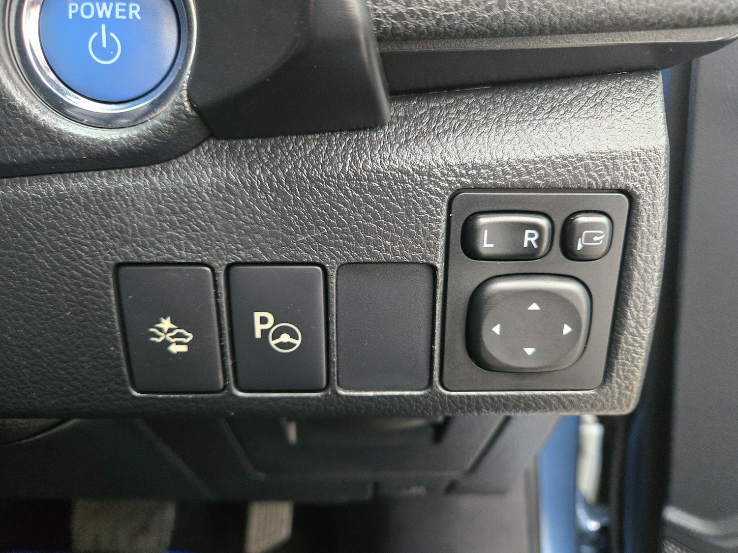 Used Toyota Auris 2015 for sale - 77992939: Photo 17