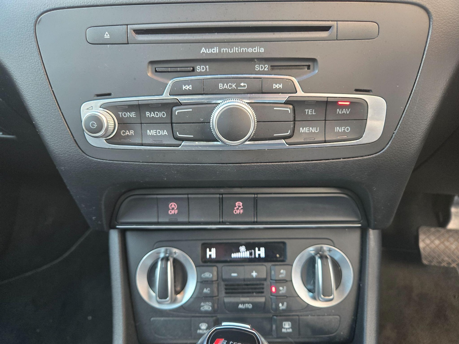 Used Audi Q3 2012 for sale - 77657961: Photo 15