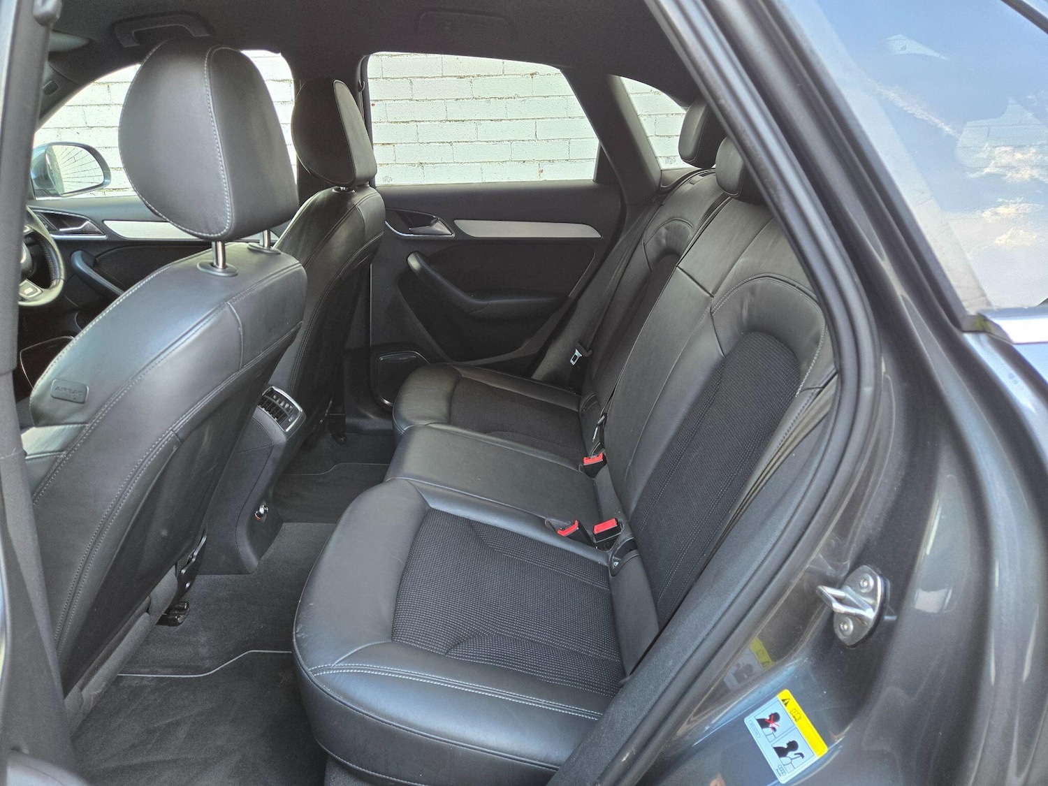 Used Audi Q3 2012 for sale - 77657961: Photo 19