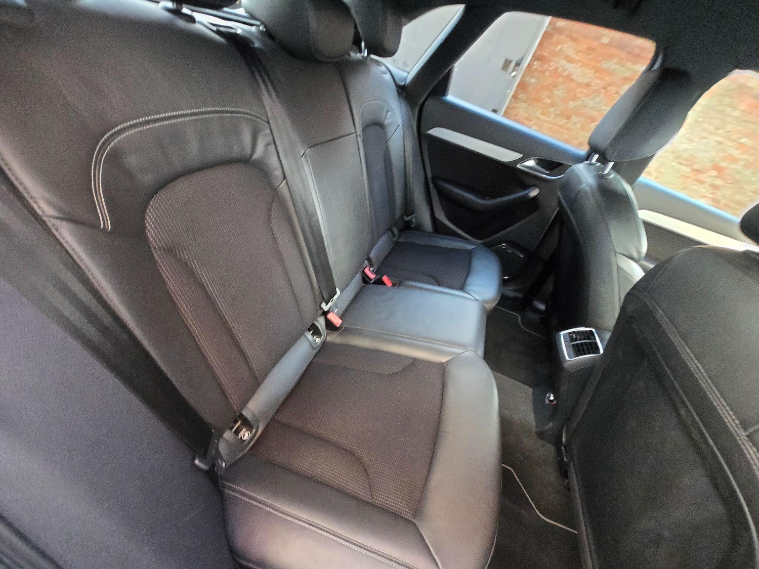 Used Audi Q3 2012 for sale - 77657961: Photo 20