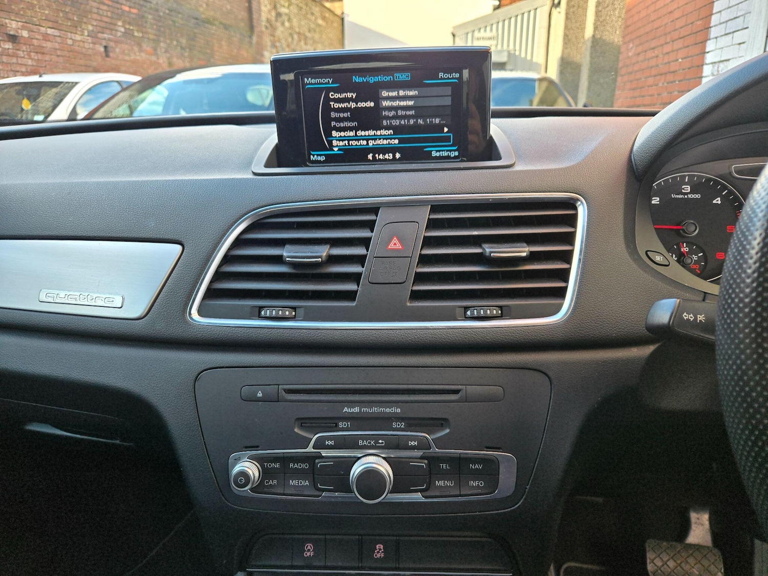 Used Audi Q3 2012 for sale - 77657961: Photo 24