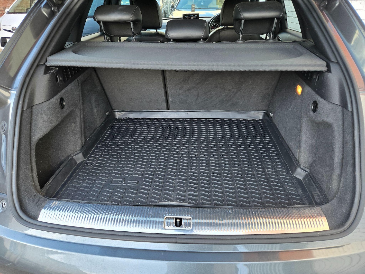 Used Audi Q3 2012 for sale - 77657961: Photo 26