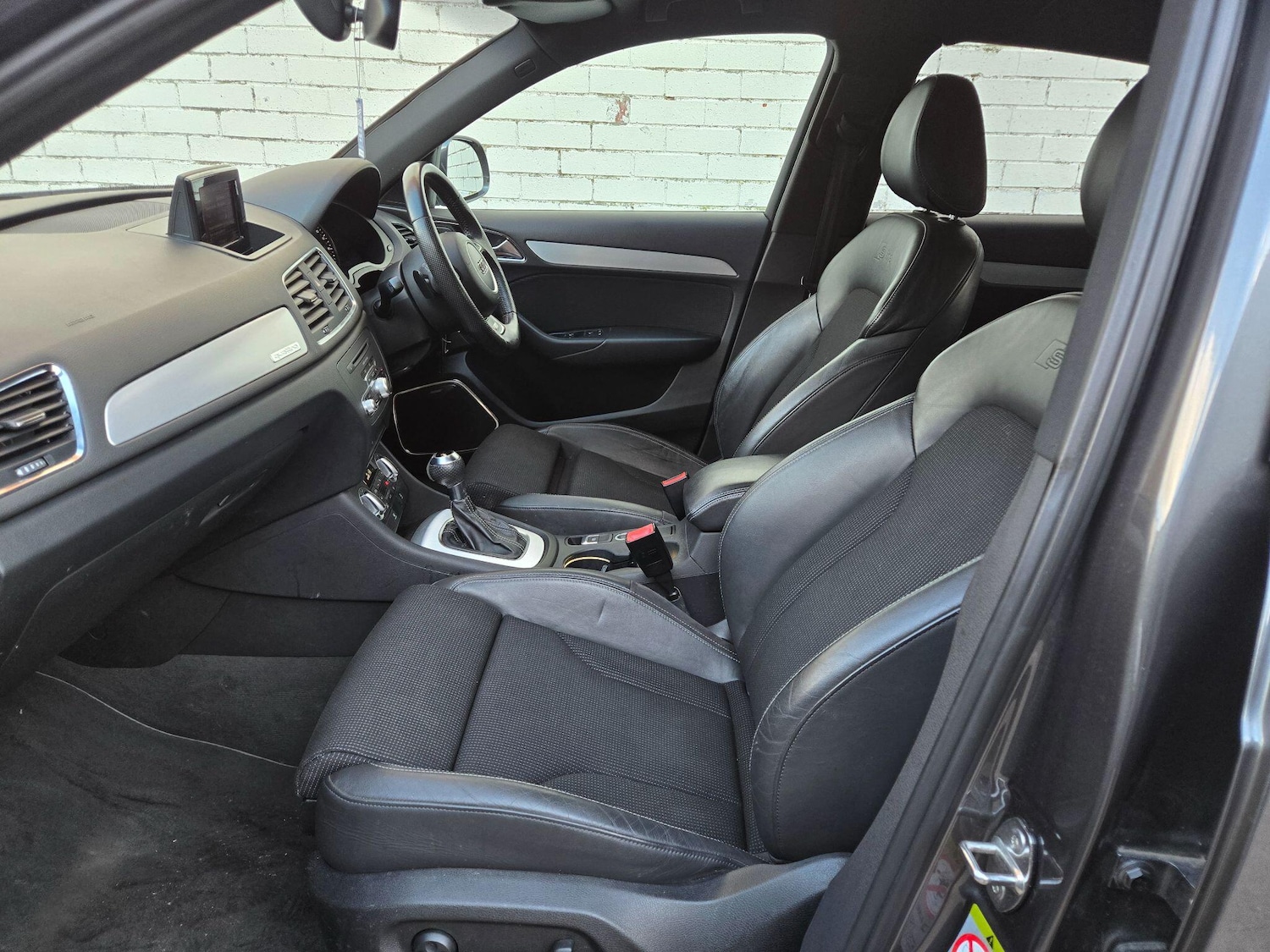 Used Audi Q3 2012 for sale - 77657961: Photo 28