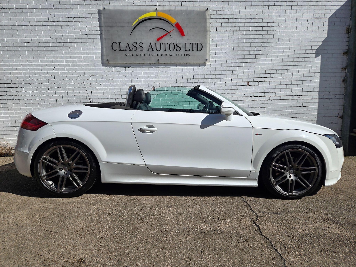 Used Audi TT 2011 for sale - 76989096: Photo 11