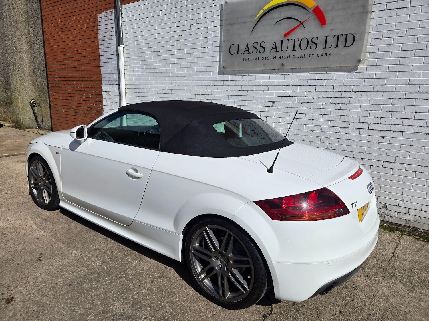 Used Audi TT 2011 for sale - 76989096: Photo 7