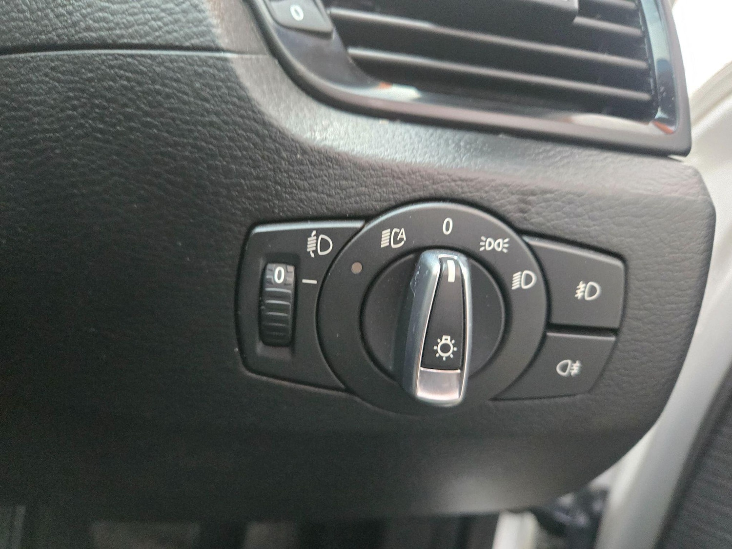 Used BMW X1 2012 for sale - 77344911: Photo 19