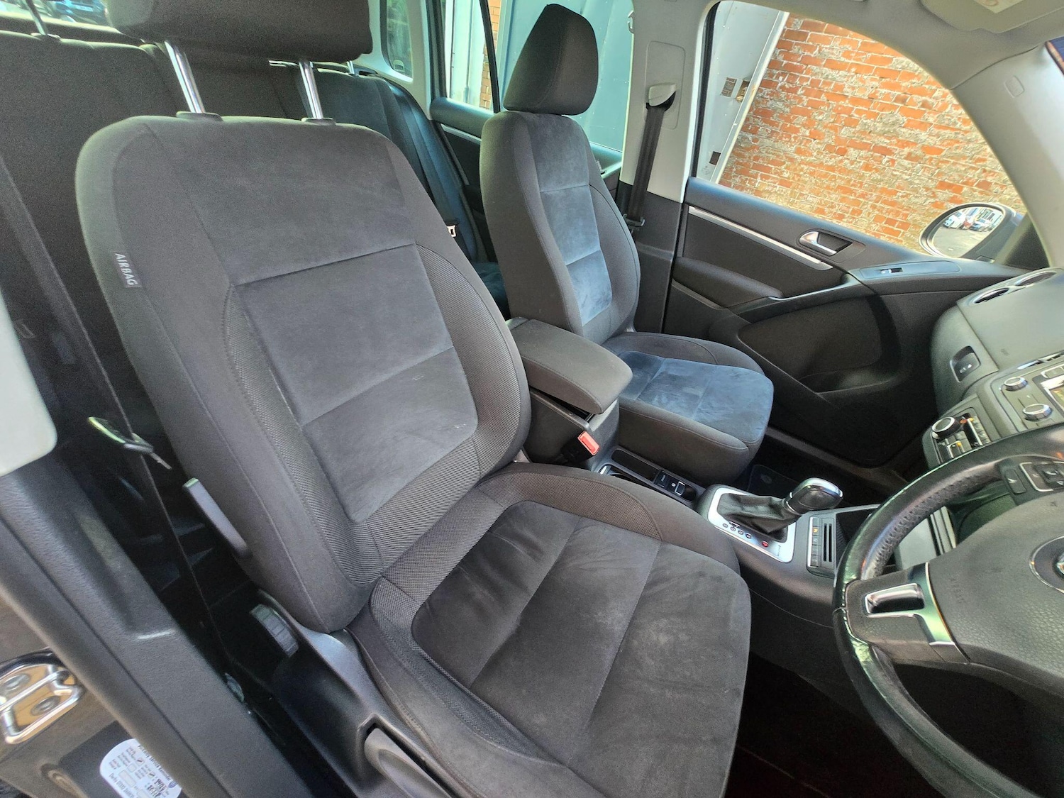 Used Volkswagen Tiguan 2015 for sale - 76377257: Photo 16