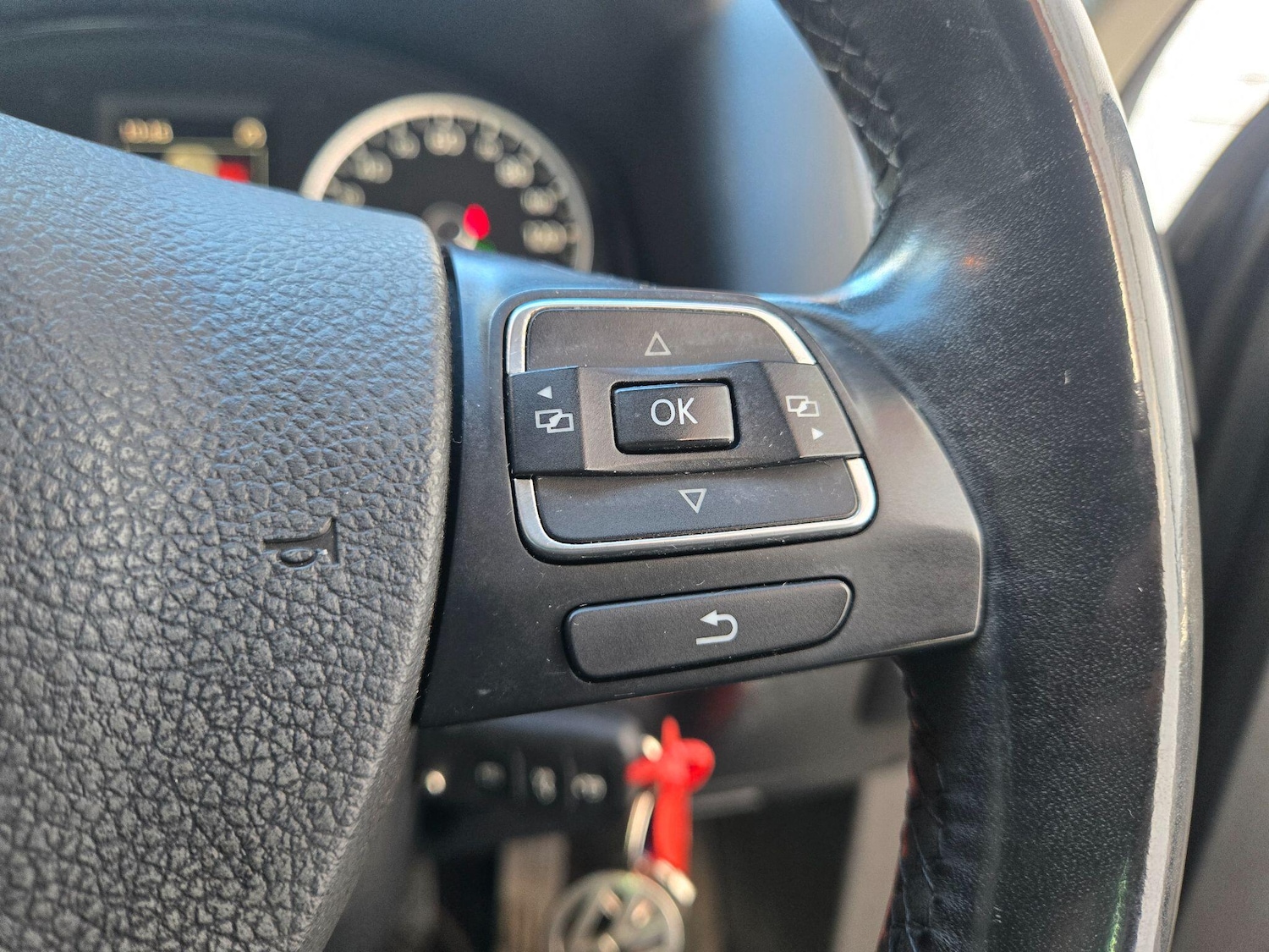 Used Volkswagen Tiguan 2015 for sale - 76377257: Photo 23