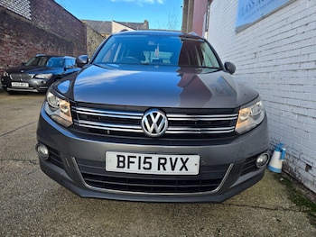 Used Volkswagen Tiguan 2015 for sale - 76377257: Photo